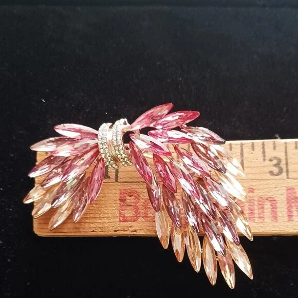 Fire Red Rhinestone Brooch - Picture 3 of 4